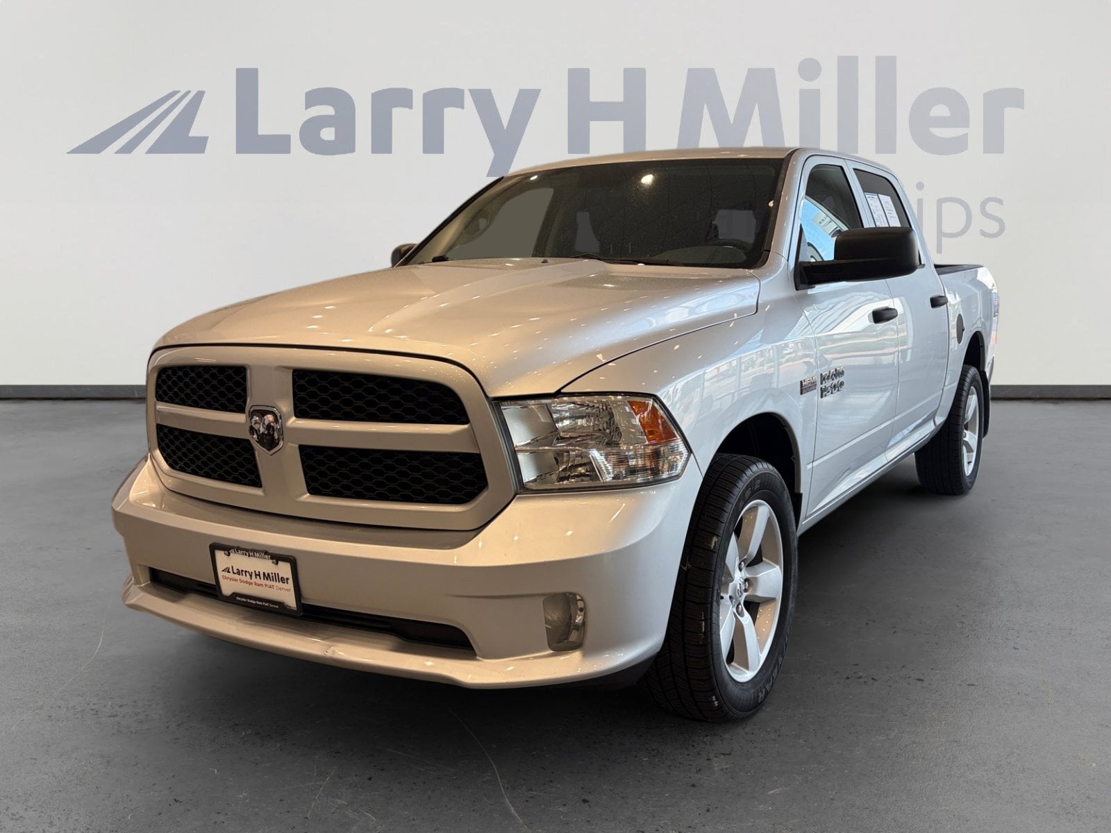 2013 RAM 1500 Tradesman 4x4 Crew Cab's photo