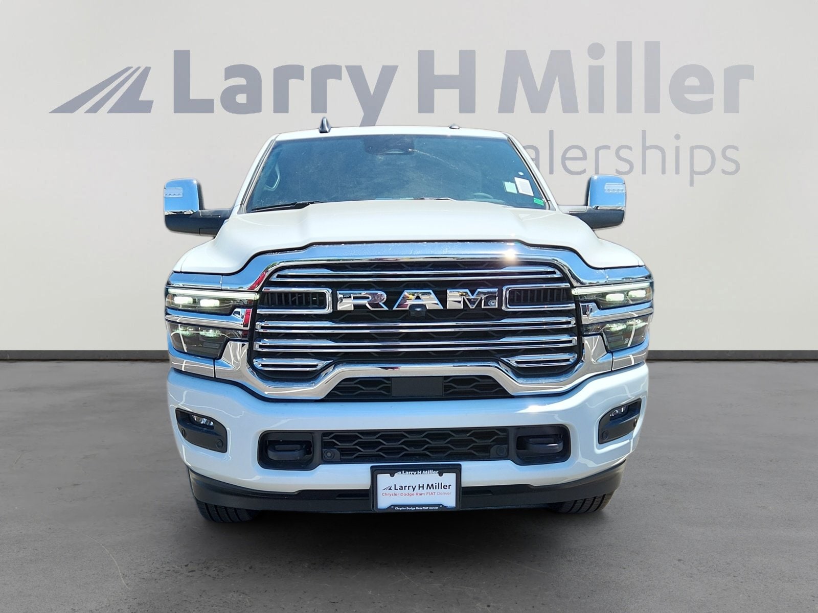 2025 RAM 2500 Laramie - Photo 8
