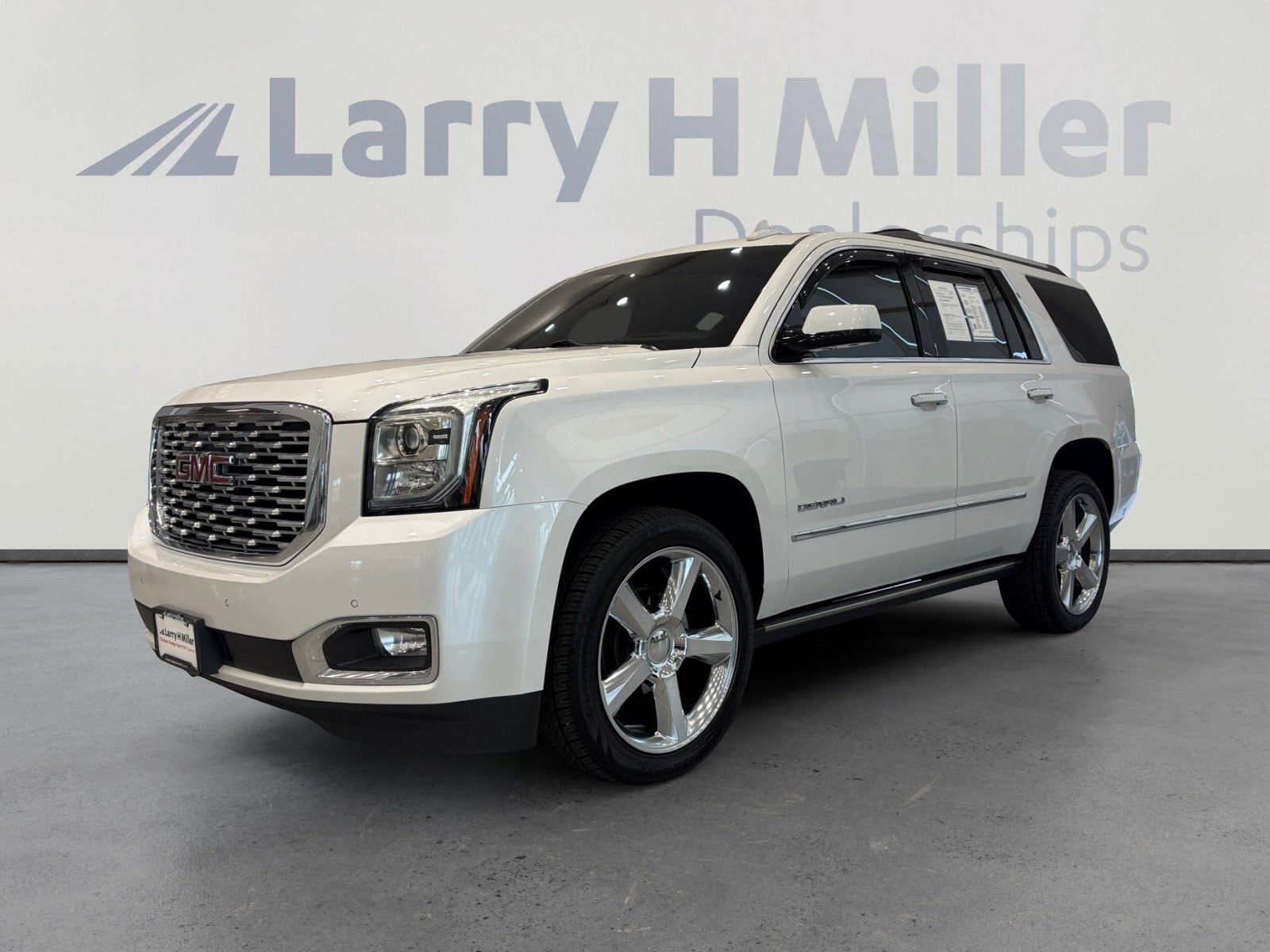 2018 GMC Yukon 4WD Denali's photo