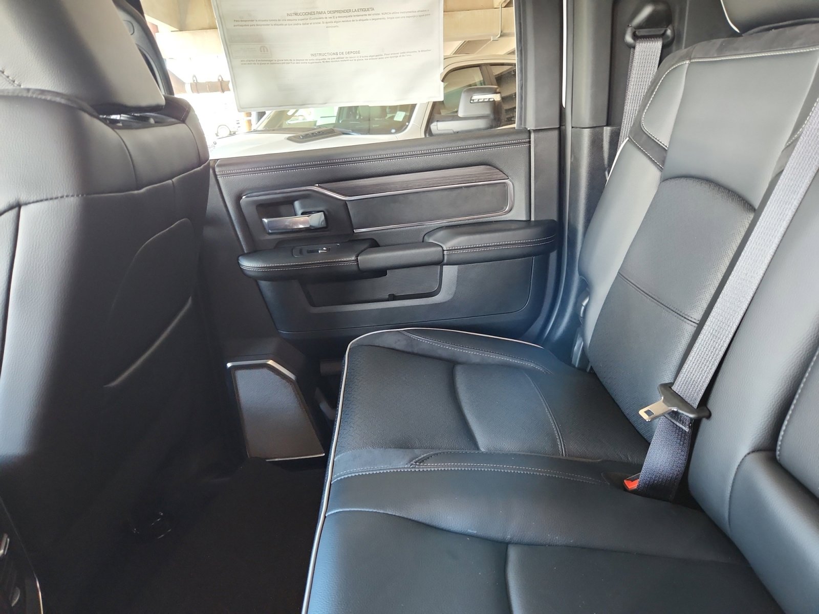 2025 RAM 2500 Laramie - Photo 17