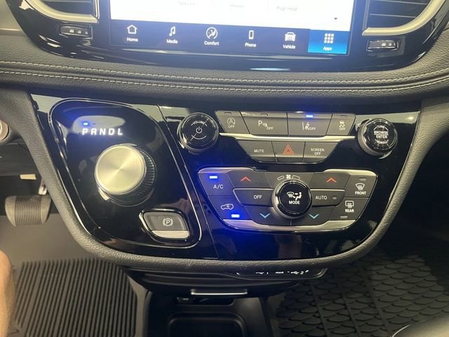 2025 Chrysler Pacifica Select - Photo 28