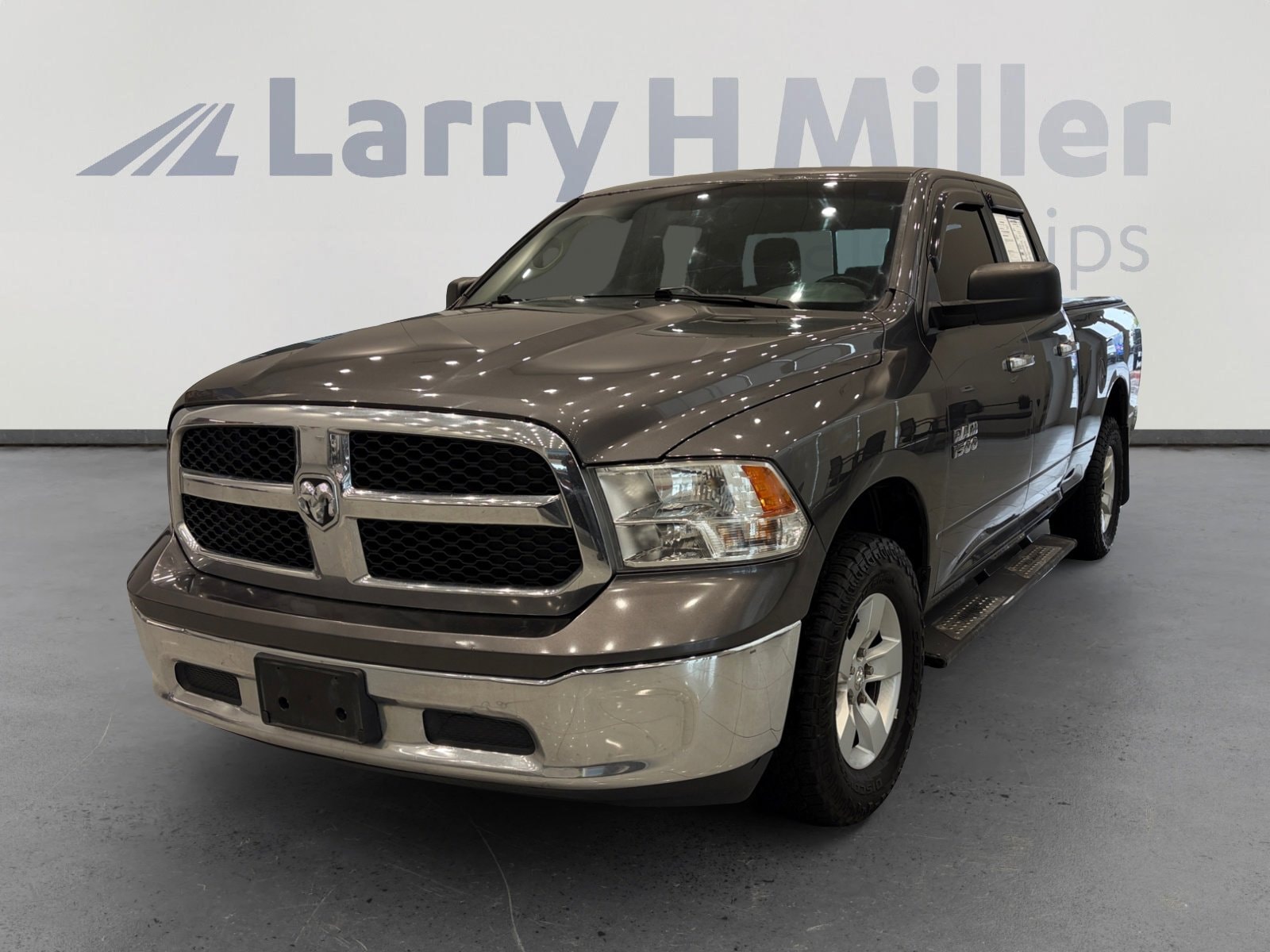 2017 RAM Ram 1500 Pickup SLT