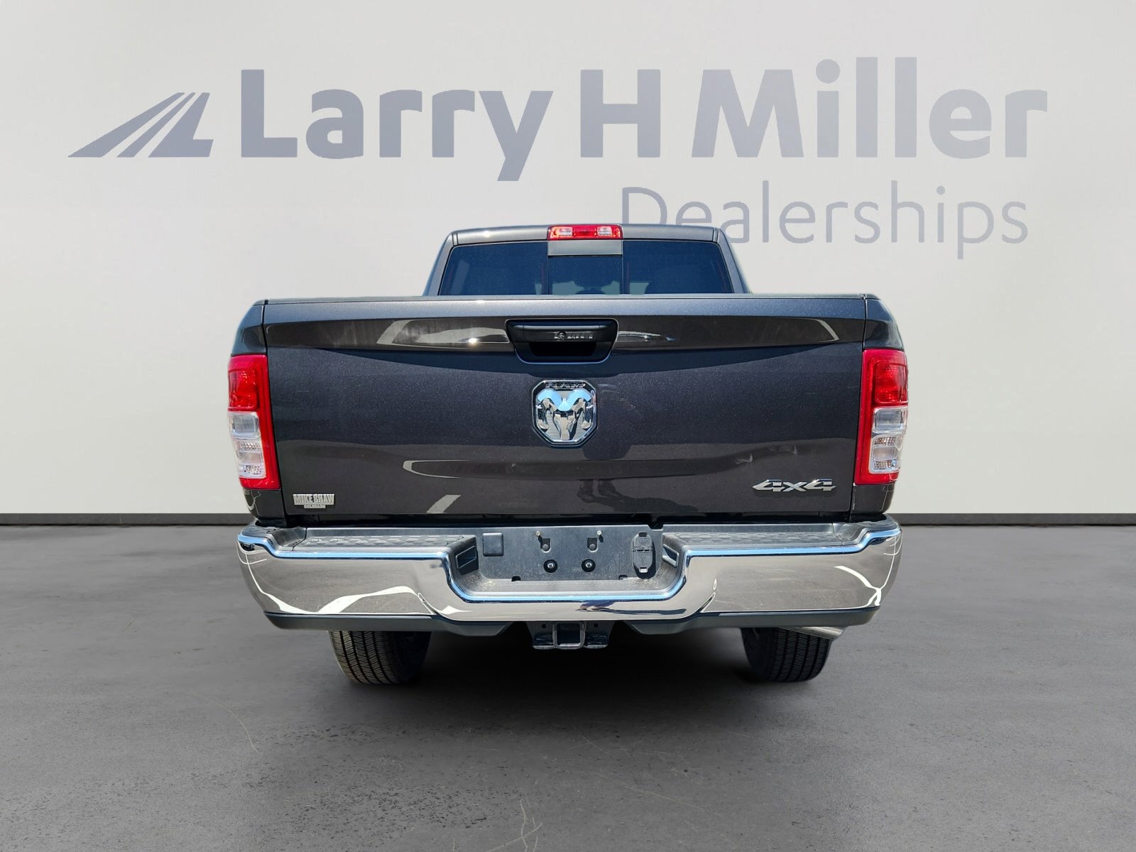2024 Ram 2500 Tradesman photo 4