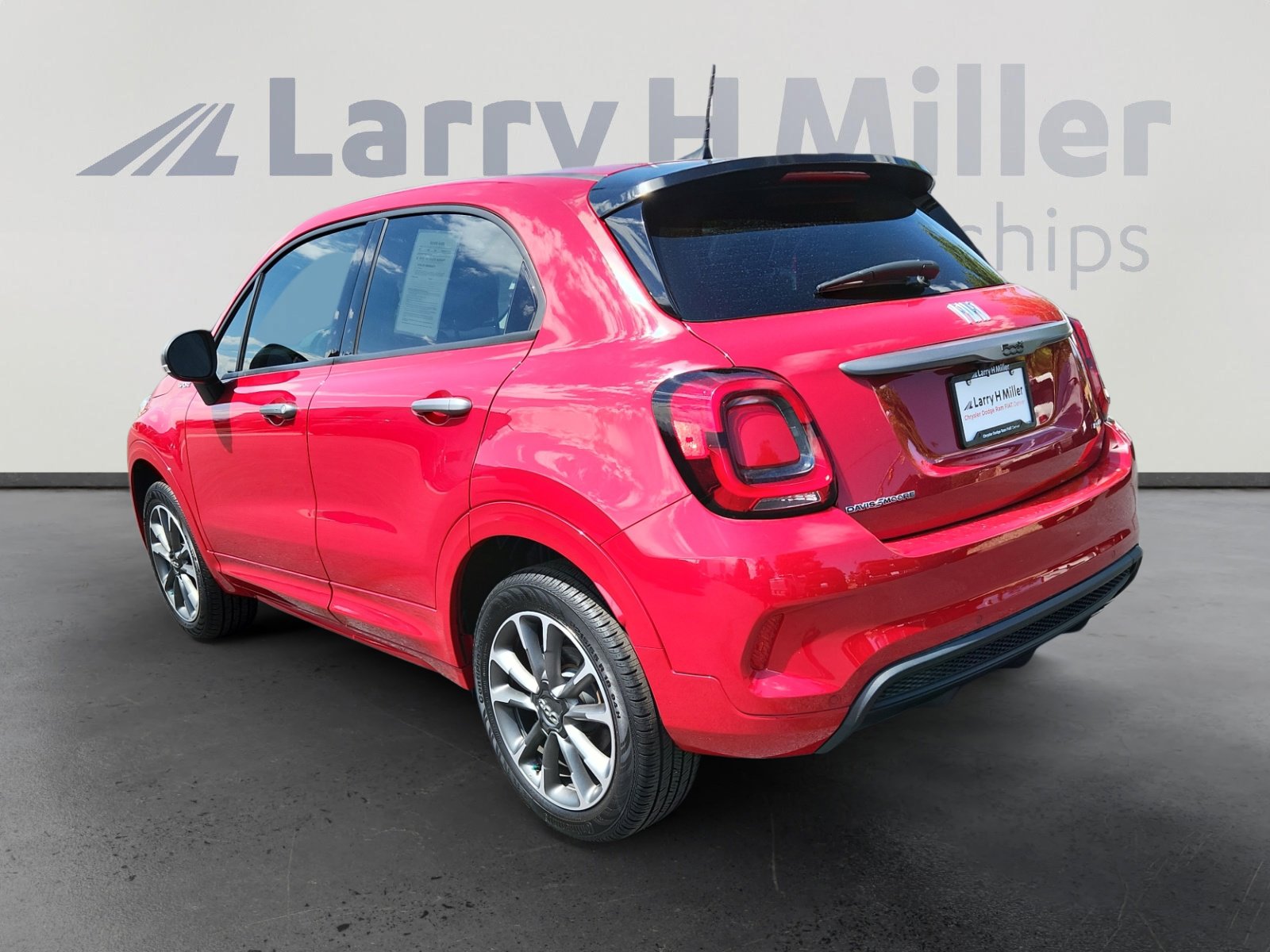 2023 Fiat 500X Pop Sport photo 3
