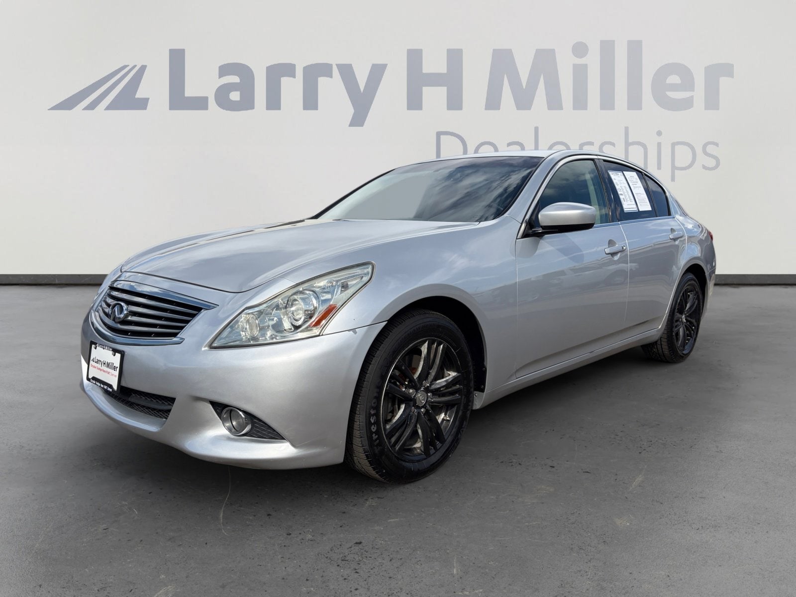 2011 INFINITI G 25x AWD's photo