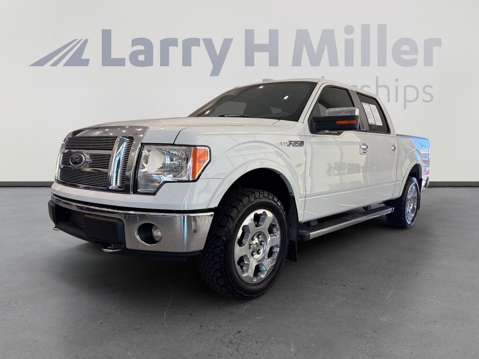 2011 Ford F-150 Lariat 4x4 SuperCrew 145-in's photo