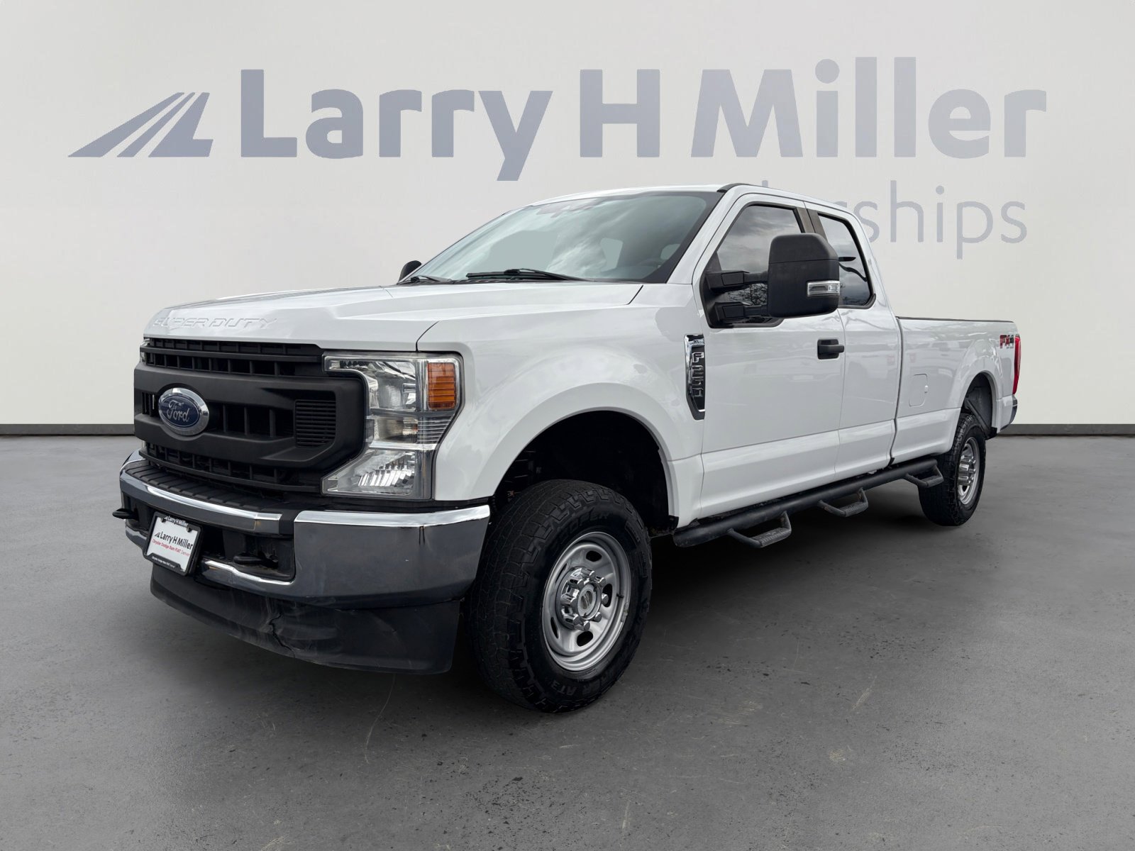 2020 Ford F-250 XL 4x4 SuperCab 8' Box's photo