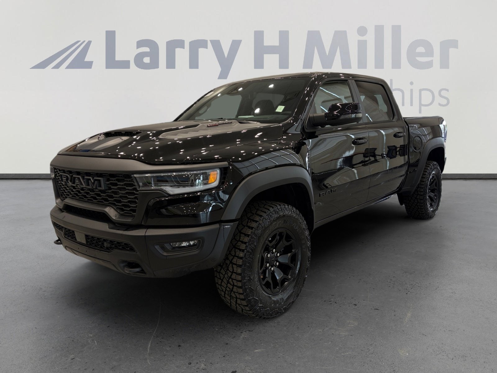 2026 RAM 1500 RHO 4x4 Crew Cab 5'7's photo