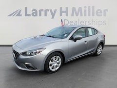 New 2015 Mazda Mazda3 i Sport Sedan Denver, CO