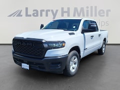New 2025 Ram 1500 TRADESMAN CREW CAB 4X4 5'7 BOX Pickup Denver, CO