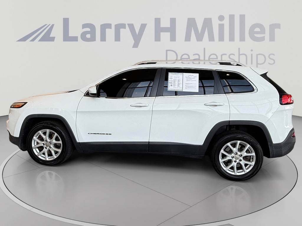 Used 2015 Jeep Cherokee Latitude FWD SUV