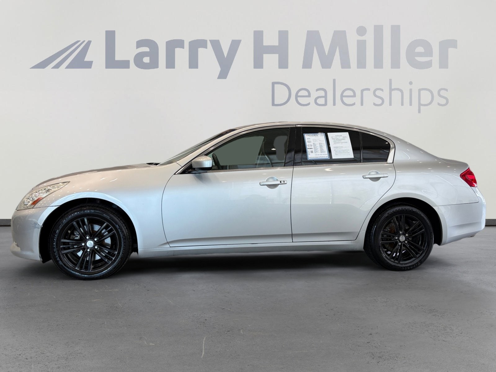 Used 2011 INFINITI G Sedan 25x with VIN JN1DV6AR8BM652933 for sale in Denver, CO