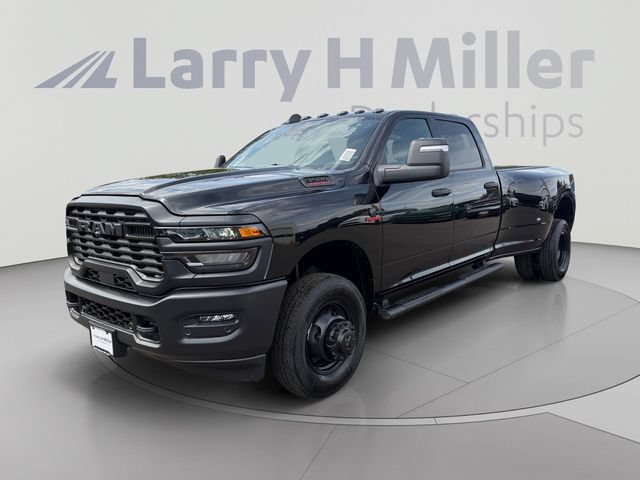 New 2027 Ram 3500 TRADESMAN CREW CAB 4X4 Pickup Denver, CO