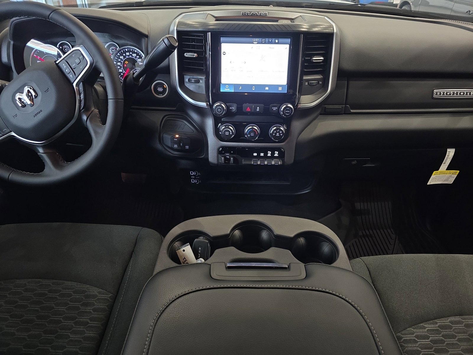 2025 RAM 2500 Big Horn - Photo 17