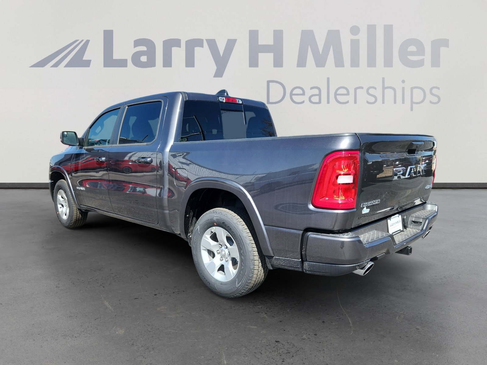2025 Ram 1500 Big Horn photo 3