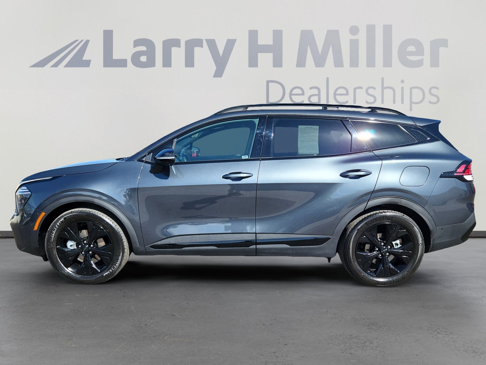 Used 2025 Kia Sportage X-Line Prestige with VIN KNDPZDDH1S7178313 for sale in Aurora, CO