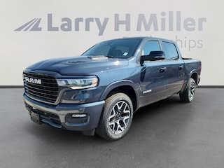 New 2026 Ram 1500 LARAMIE CREW CAB 4X4 5'7 BOX Pickup Denver, CO