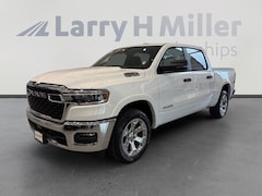 New 2026 Ram 1500 BIG HORN CREW CAB 4X4 5'7 BOX Pickup Denver, CO