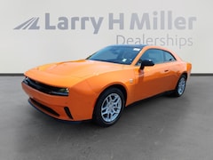 New 2025 Dodge Charger Daytona Denver, CO