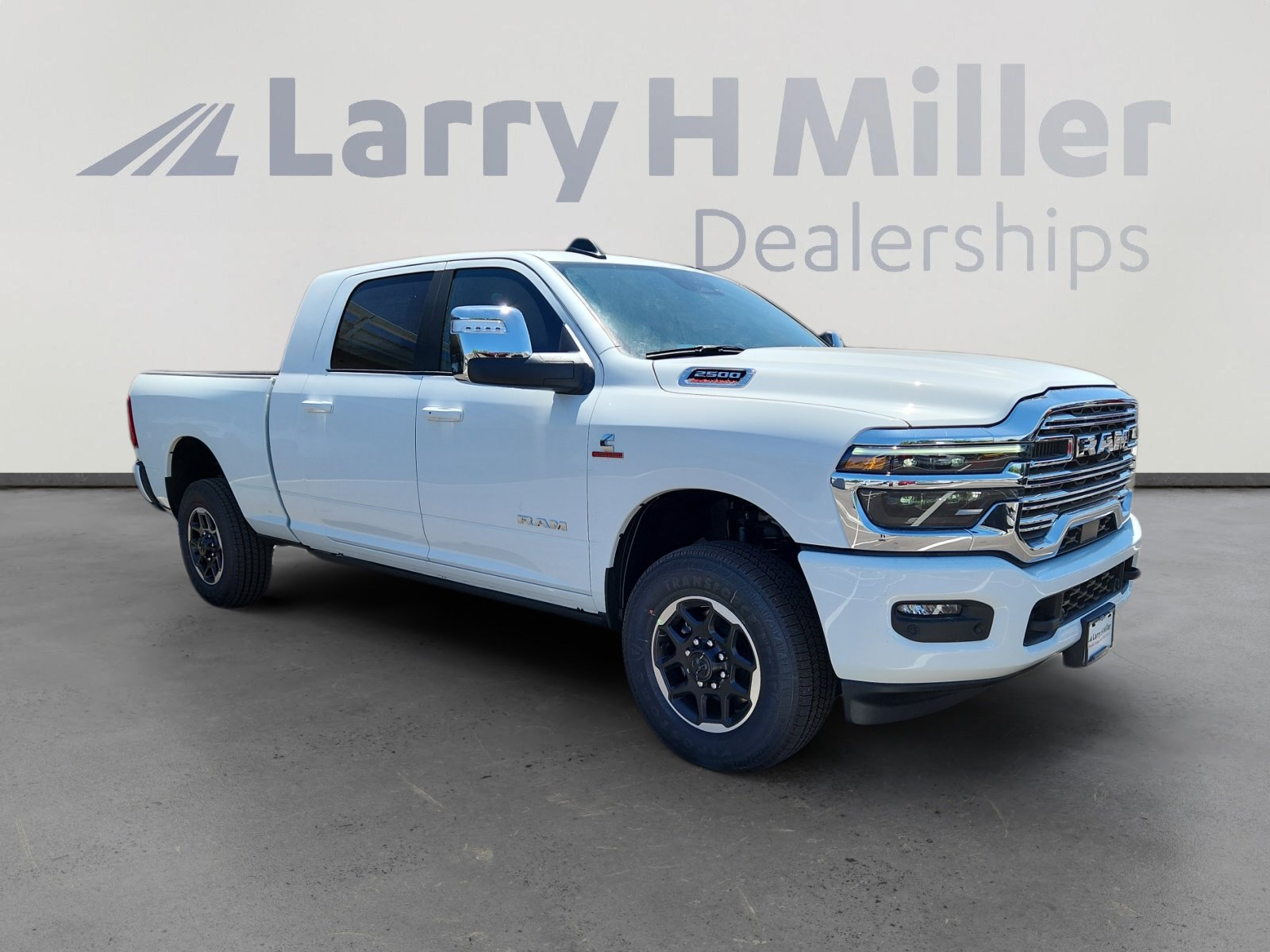 2025 RAM 2500 Laramie - Photo 7