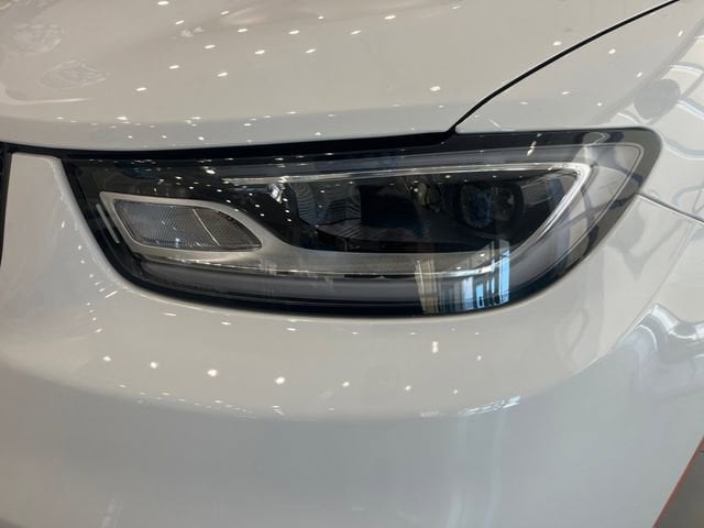 2025 Chrysler Pacifica Select - Photo 11