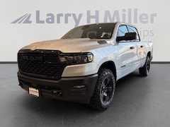 New 2026 Ram 1500 TRADESMAN CREW CAB 4X4 Pickup Denver, CO
