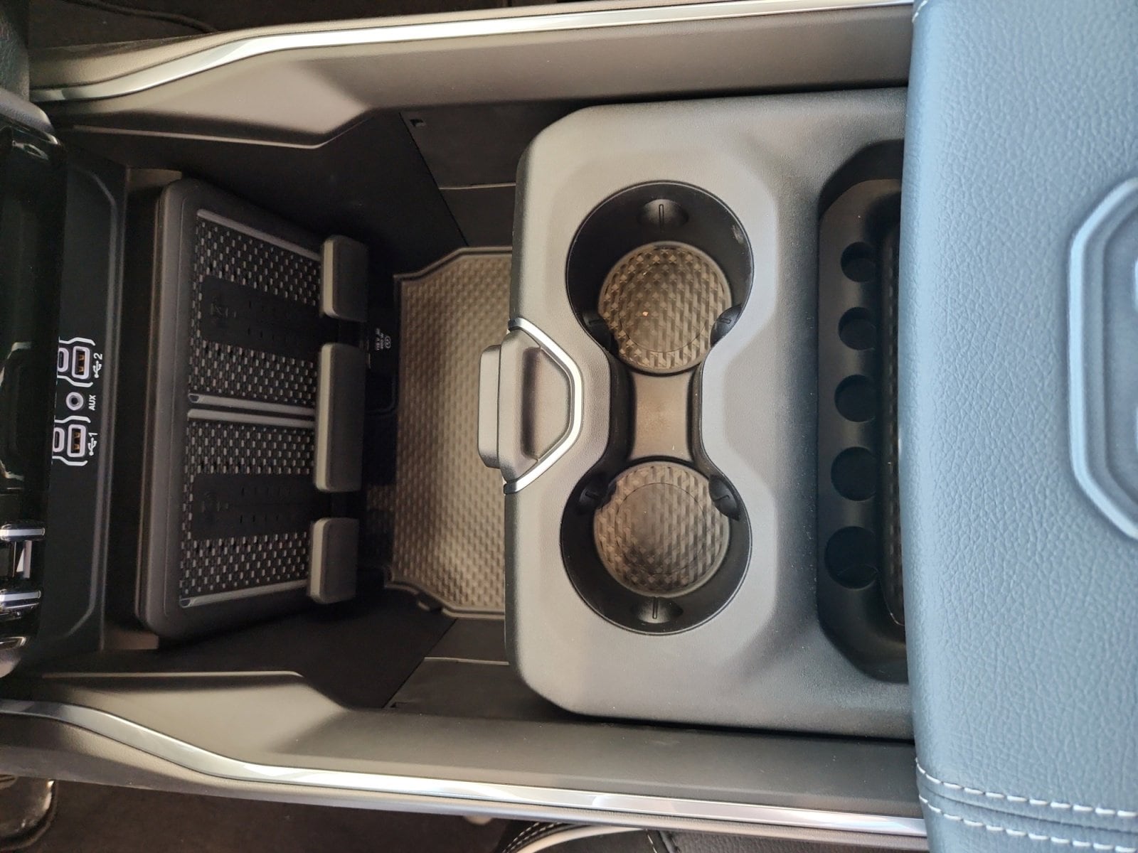 2025 RAM 2500 Laramie - Photo 15