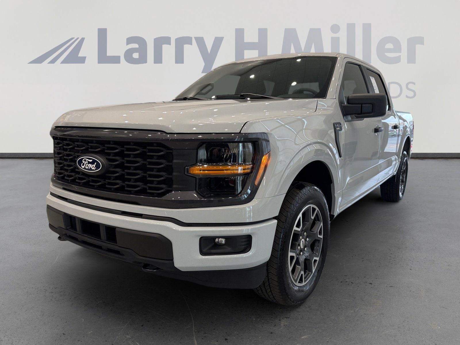 2024 Ford F-150 STX 4x4 SuperCrew 5-1/2 Box's photo