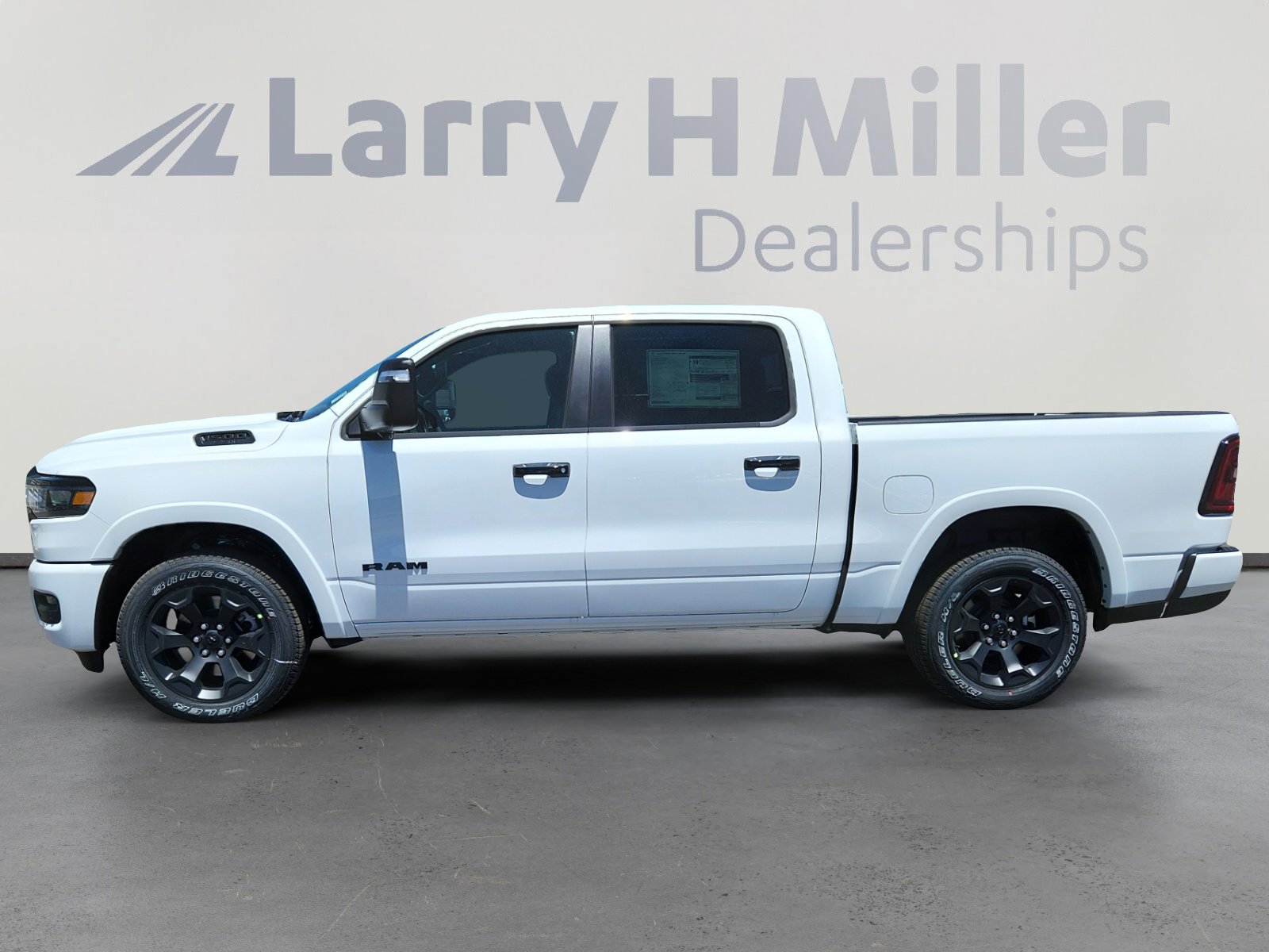 2025 Ram 1500 Big Horn Lone Star photo 2