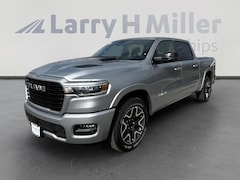 New 2026 Ram 1500 LARAMIE CREW CAB 4X4 5'7 BOX Pickup Denver, CO