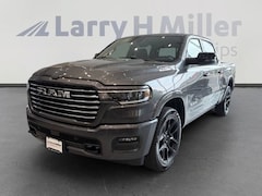 New 2026 Ram 1500 LARAMIE CREW CAB 4X4 Pickup Denver, CO
