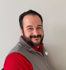 Staff member Ryan Harrison from ID_3412402448f1