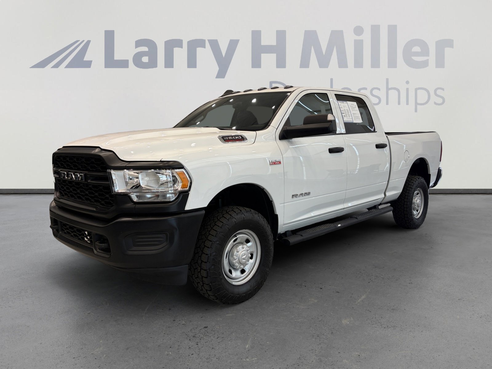 2022 RAM 2500 Tradesman 4X4 Crew Cab SWB's photo