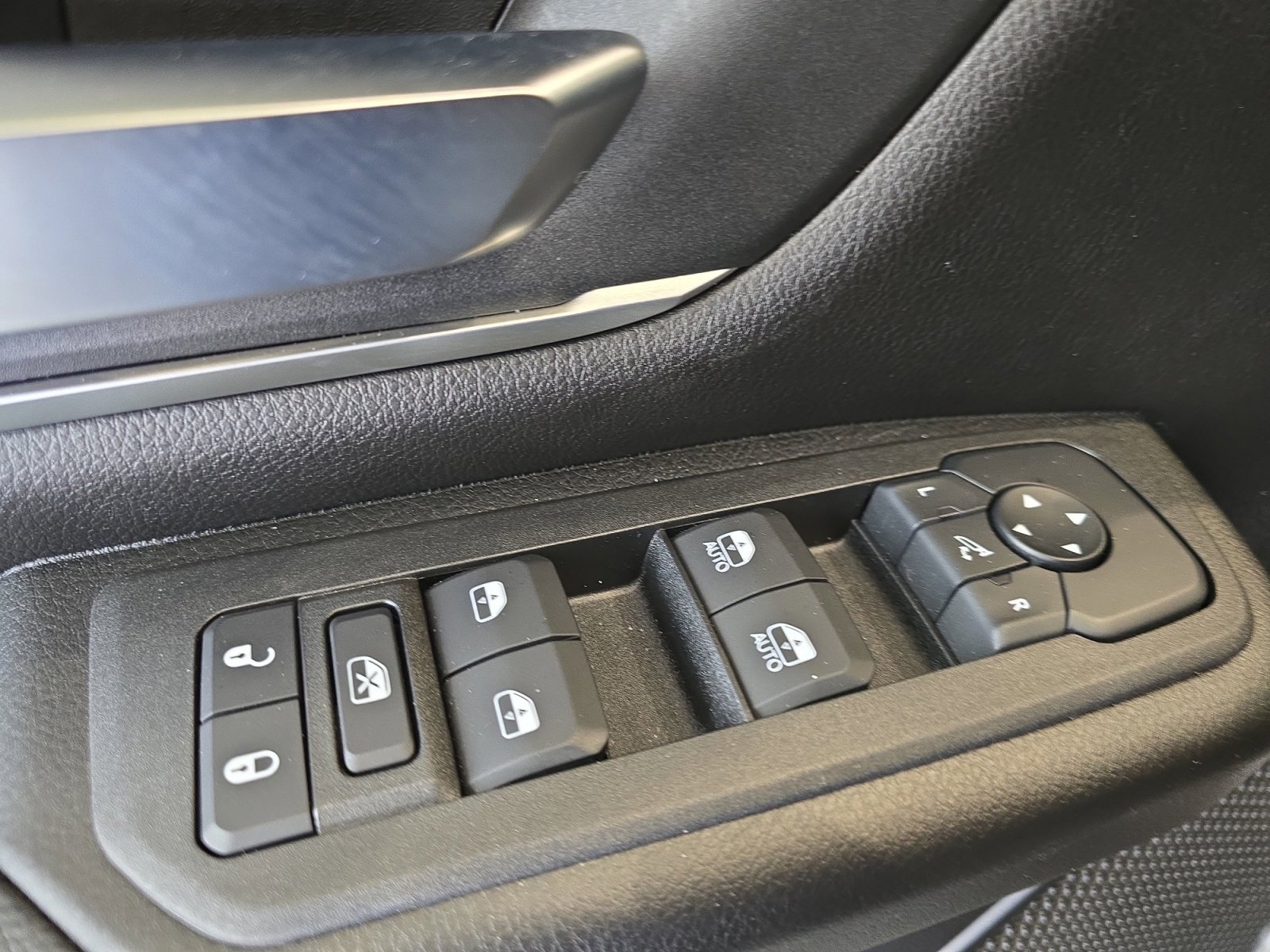 2025 RAM 1500 Big Horn/Lone Star - Photo 14