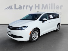 New 2022 Chrysler Voyager LX Van Passenger Van Denver, CO