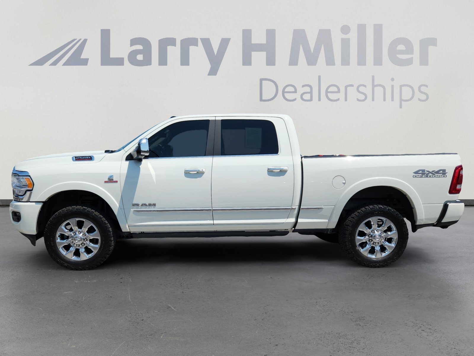 2021 Ram 2500 Limited photo 2