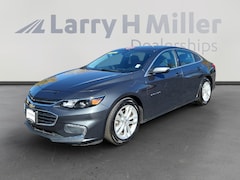 New 2017 Chevrolet Malibu Denver, CO