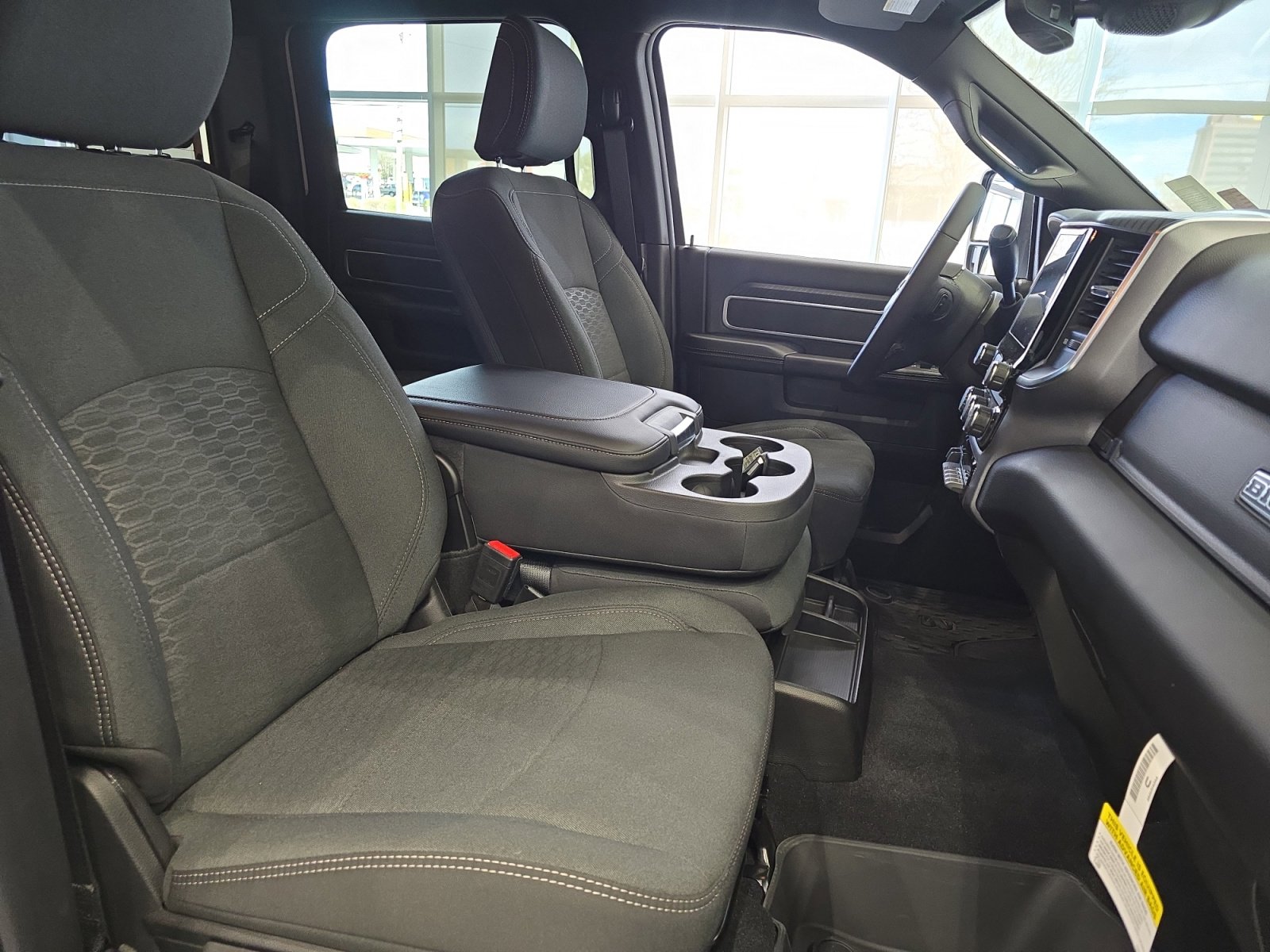 2025 RAM 2500 Big Horn - Photo 27