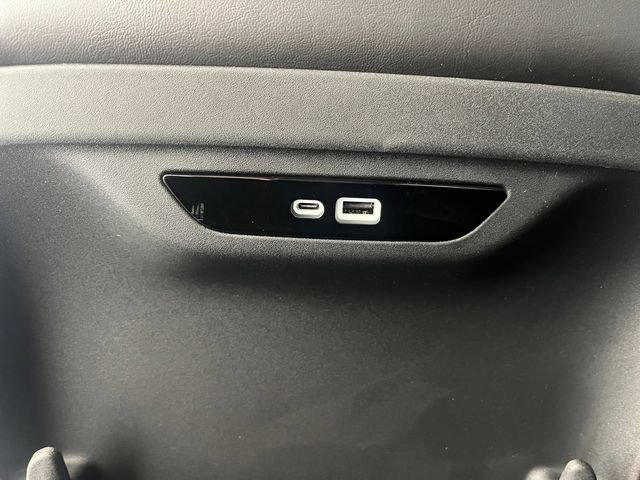 2025 Chrysler Pacifica Select - Photo 26