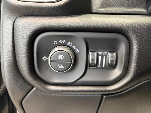2026 RAM 3500 Laramie - Photo 20
