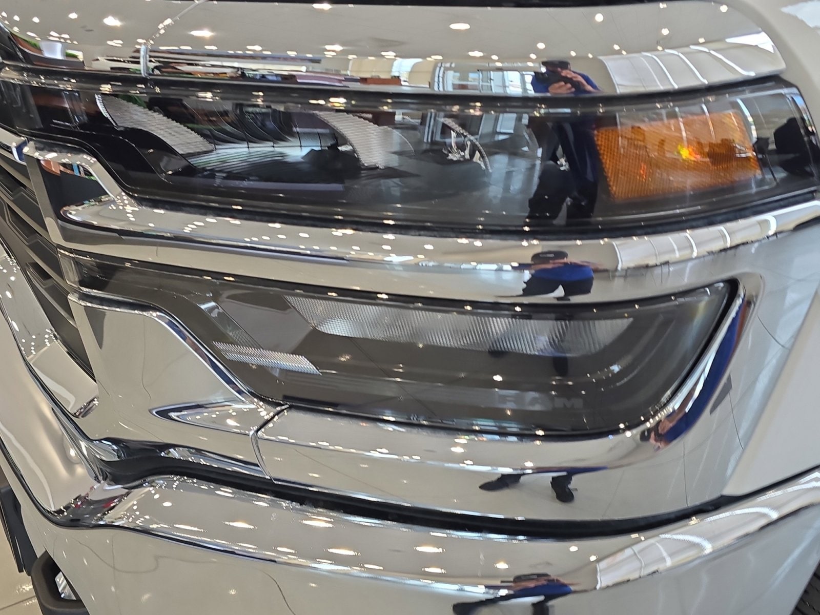 2025 RAM 2500 Big Horn - Photo 9