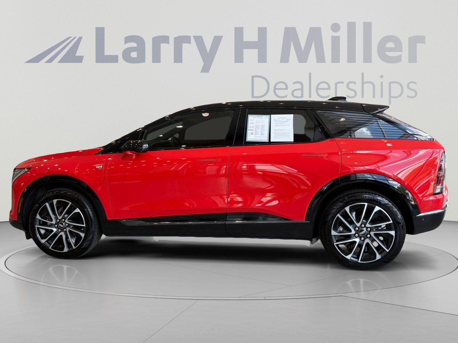 Used 2025 Cadillac OPTIQ Sport 2 with VIN 3GYK3GMR4SS194216 for sale in Denver, CO