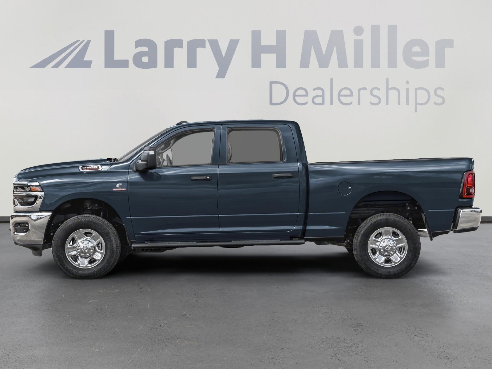2025 Ram 2500 Big Horn photo 3