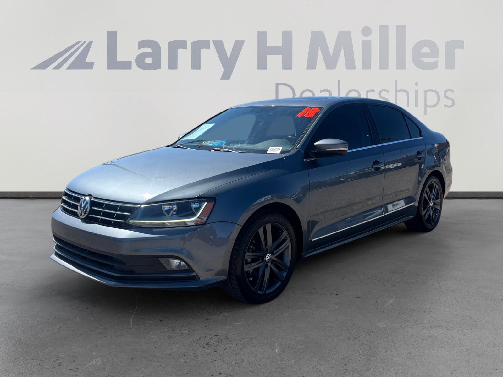 2018 Volkswagen Jetta 1.8T SEL Auto's photo