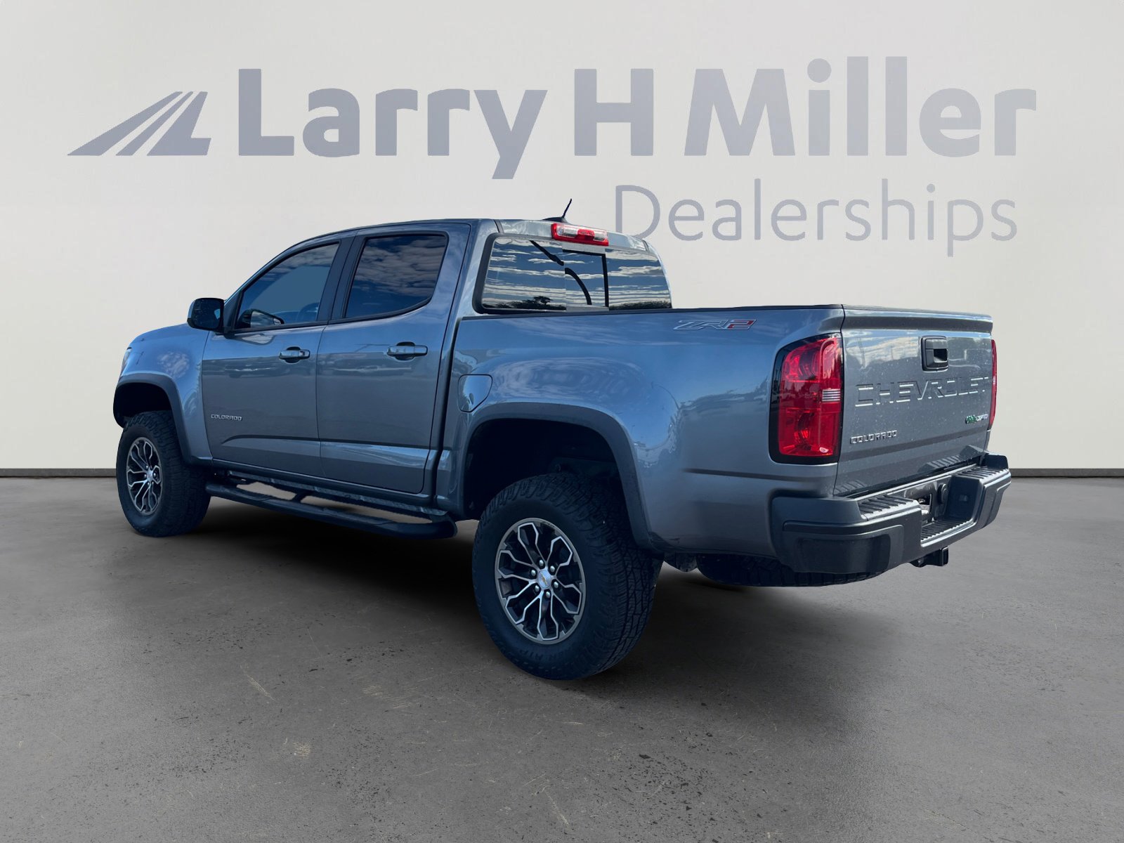 2022 Chevrolet Colorado ZR2 photo 2