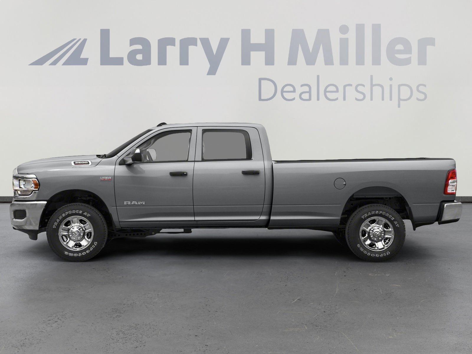2021 Ram 3500 Laramie photo 4