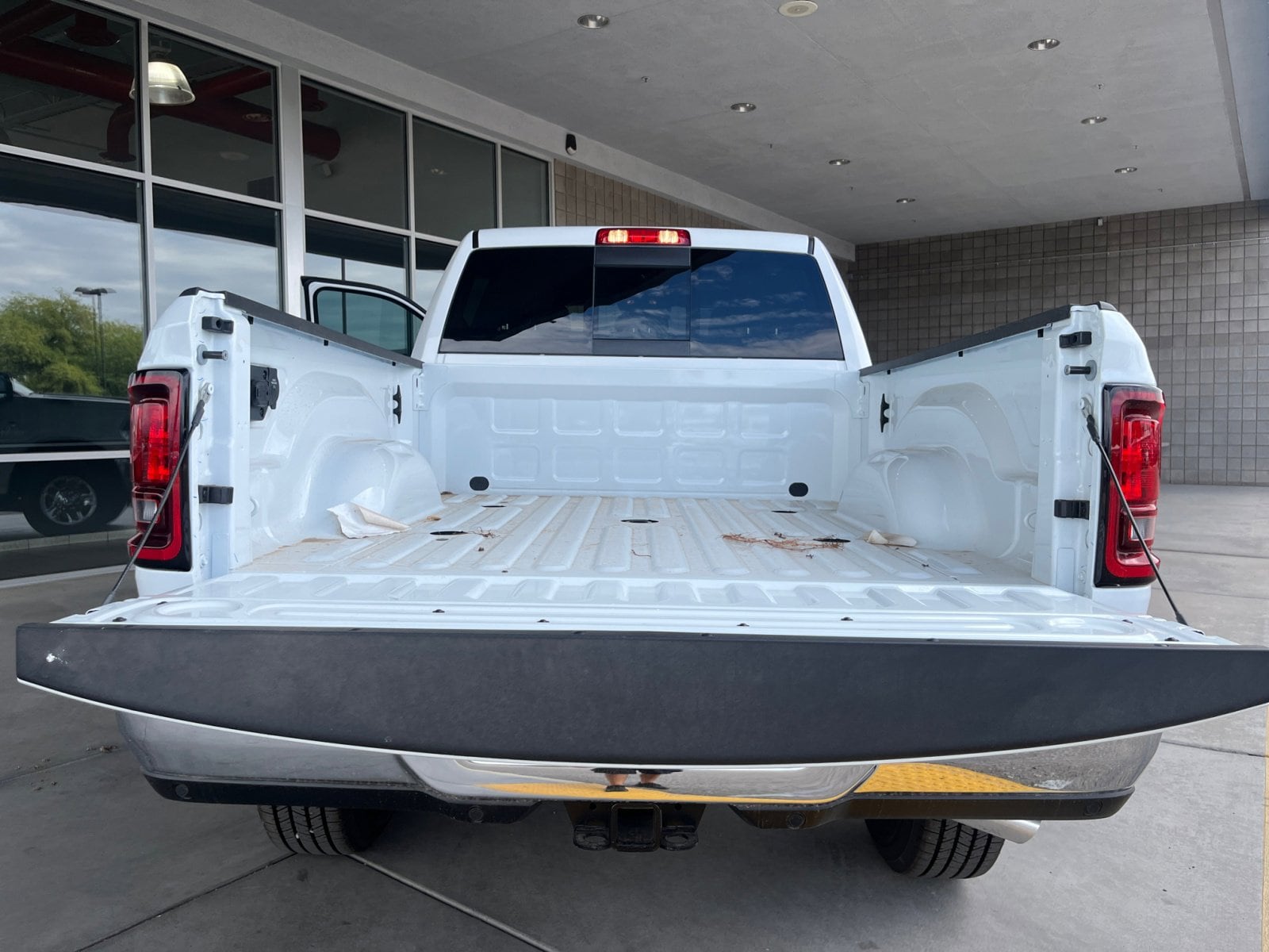 2025 RAM 2500 Tradesman - Photo 36