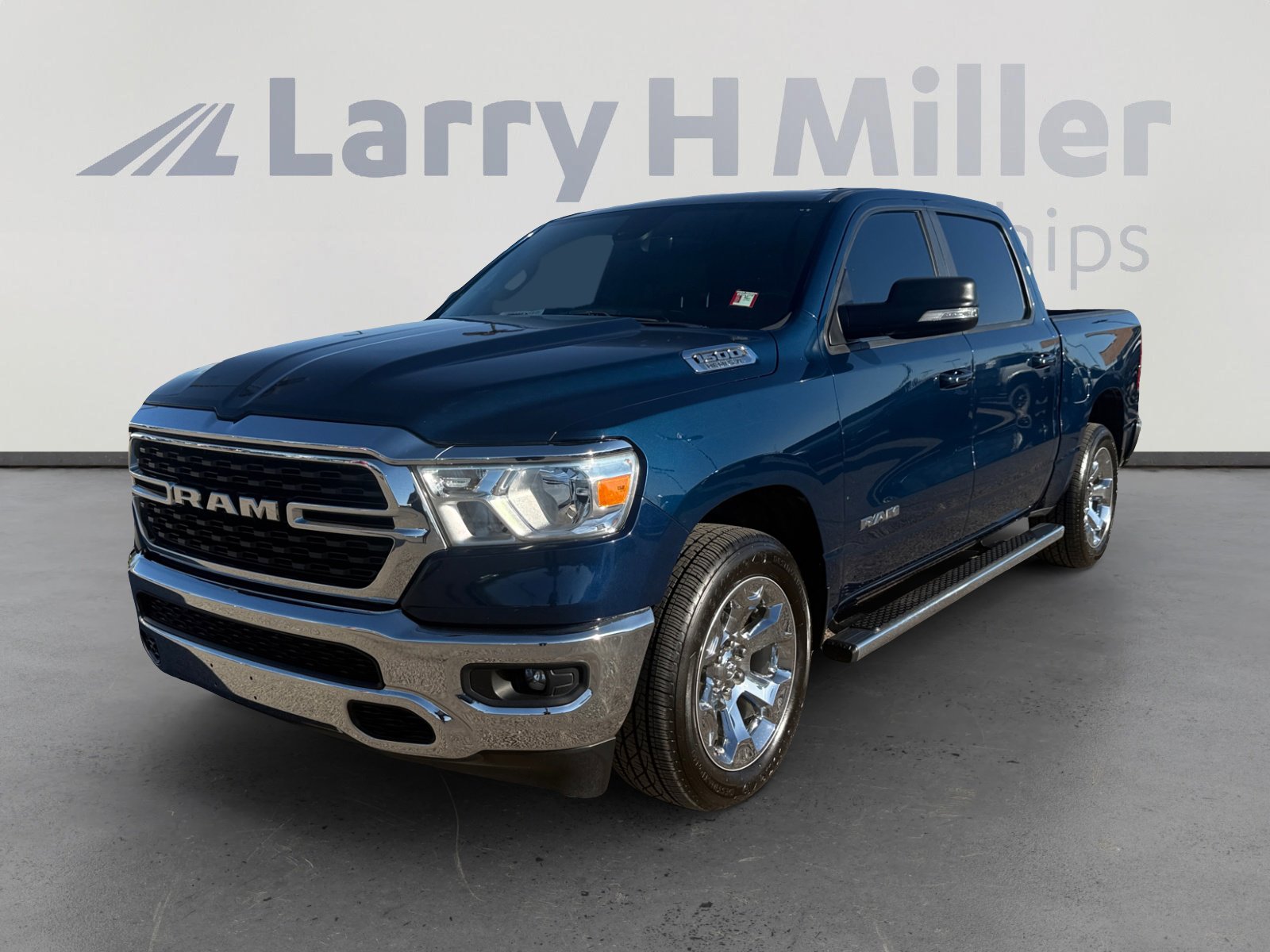 2022 RAM 1500 Big Horn/Lone Star Crew Cab 5'7's photo