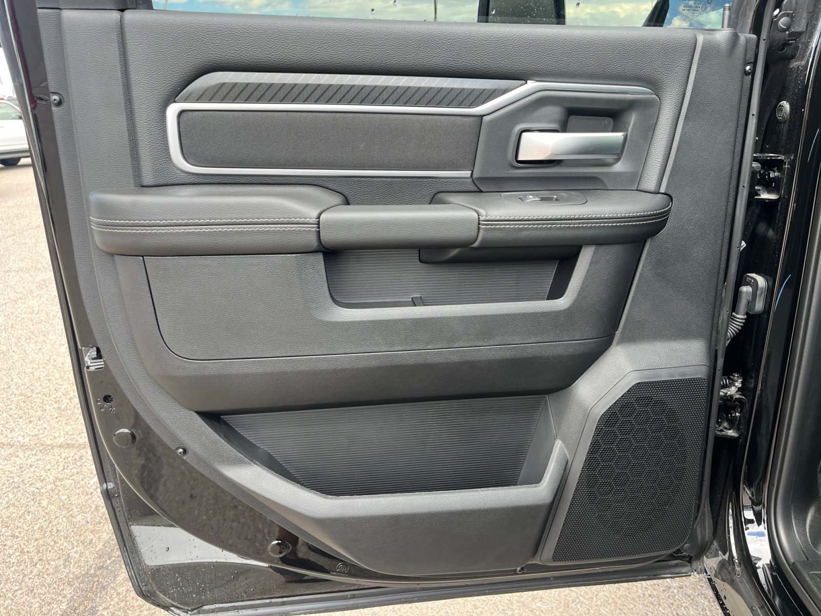 2025 RAM 2500 Big Horn - Photo 18