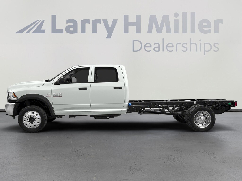 Used 2018 Ram 5500 Chassis Tradesman/SLT/Laramie Truck Crew Cab